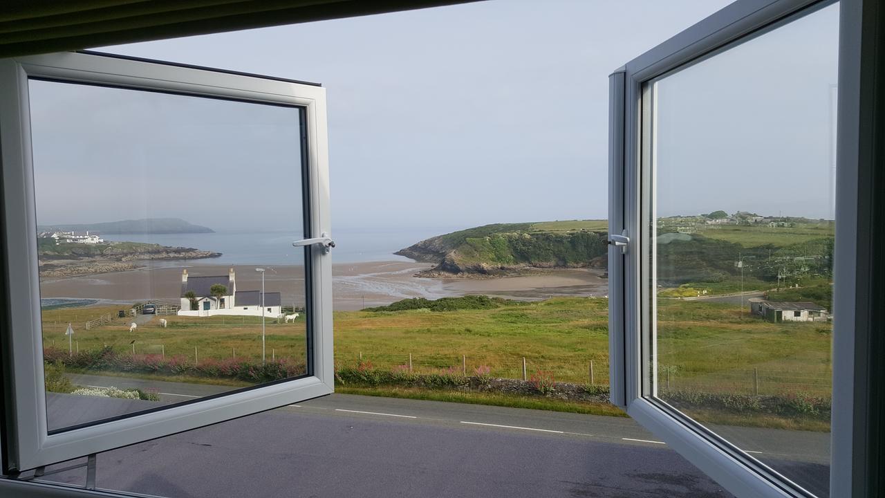 Castellor Bed & Breakfast Cemaes Exterior foto